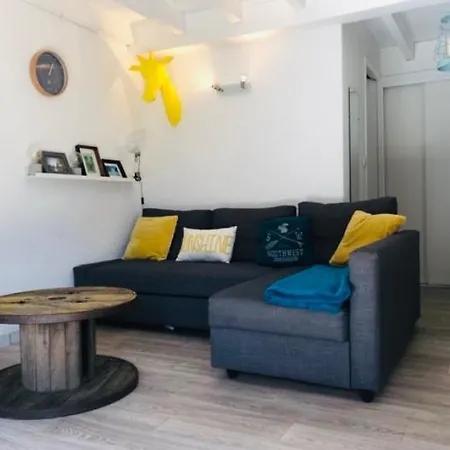 度假居 Maison Dans Avec Piscine